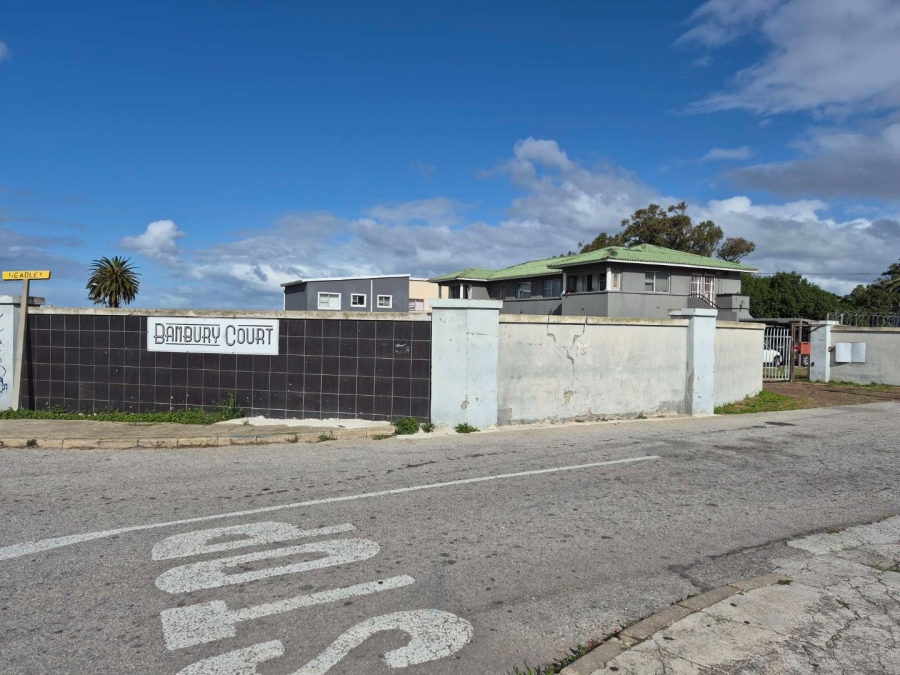 3 Bedroom Property for Sale in Algoa Park Eastern Cape